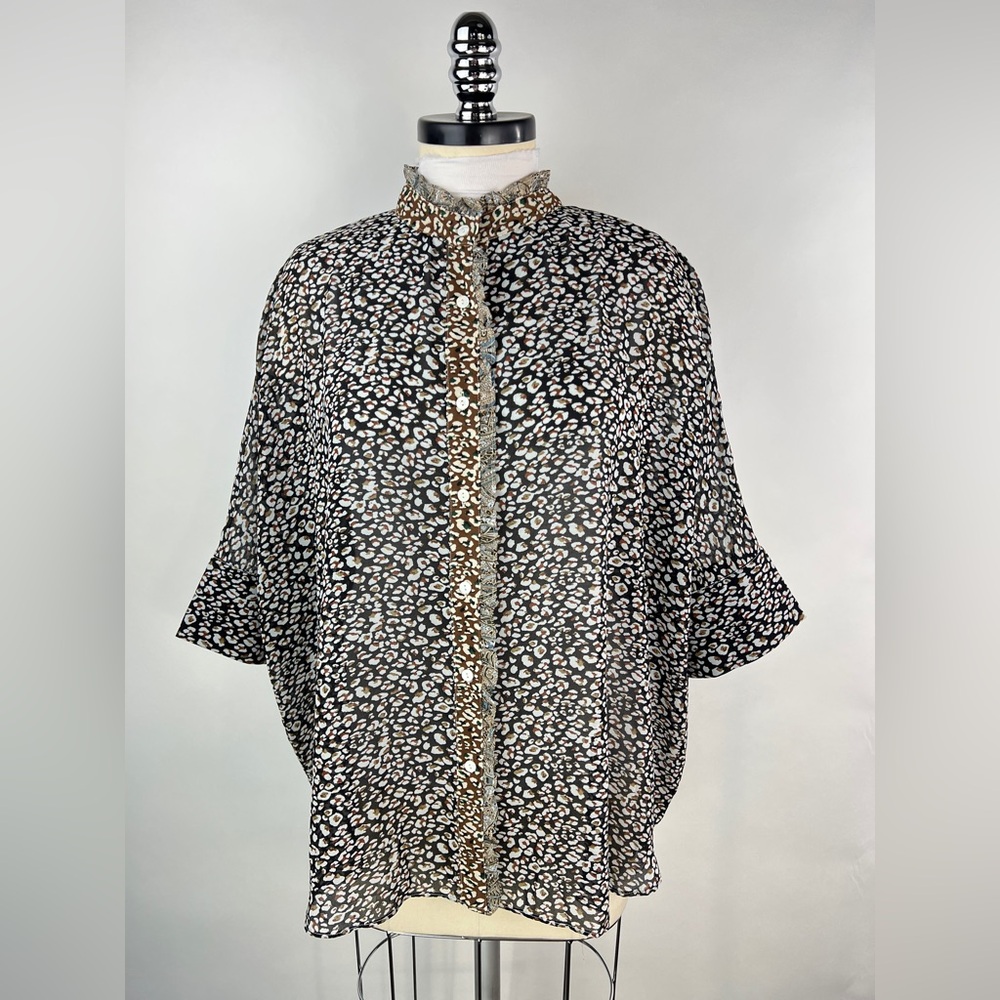 💚 2985. Oversize Sheer Leopard Print Button Front Blouse